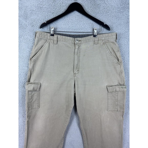 Wrangler Cargo Pants Mens 40x32 Khaki Rugged Wear Utility Work Outdoor Rugby Men - Picture 1 of 11